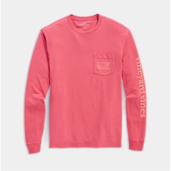 Vineyard Vines GARMENT-DYED VINTAGE WHALE LONG-SLEEVE POCKET TEE IN VIVA MAGENTA - Picture 2 of 8